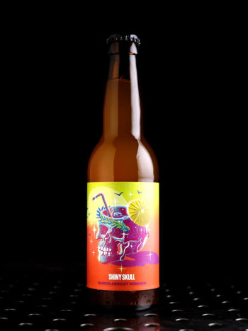 Hoppy Road  Shiny Skull  Saison Mixte Abricot Romarin  5,3% - Quaff Webshop